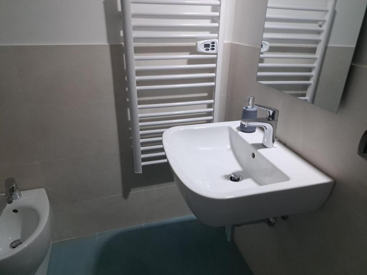 Rosa House Apartment Genoa Bagian luar foto