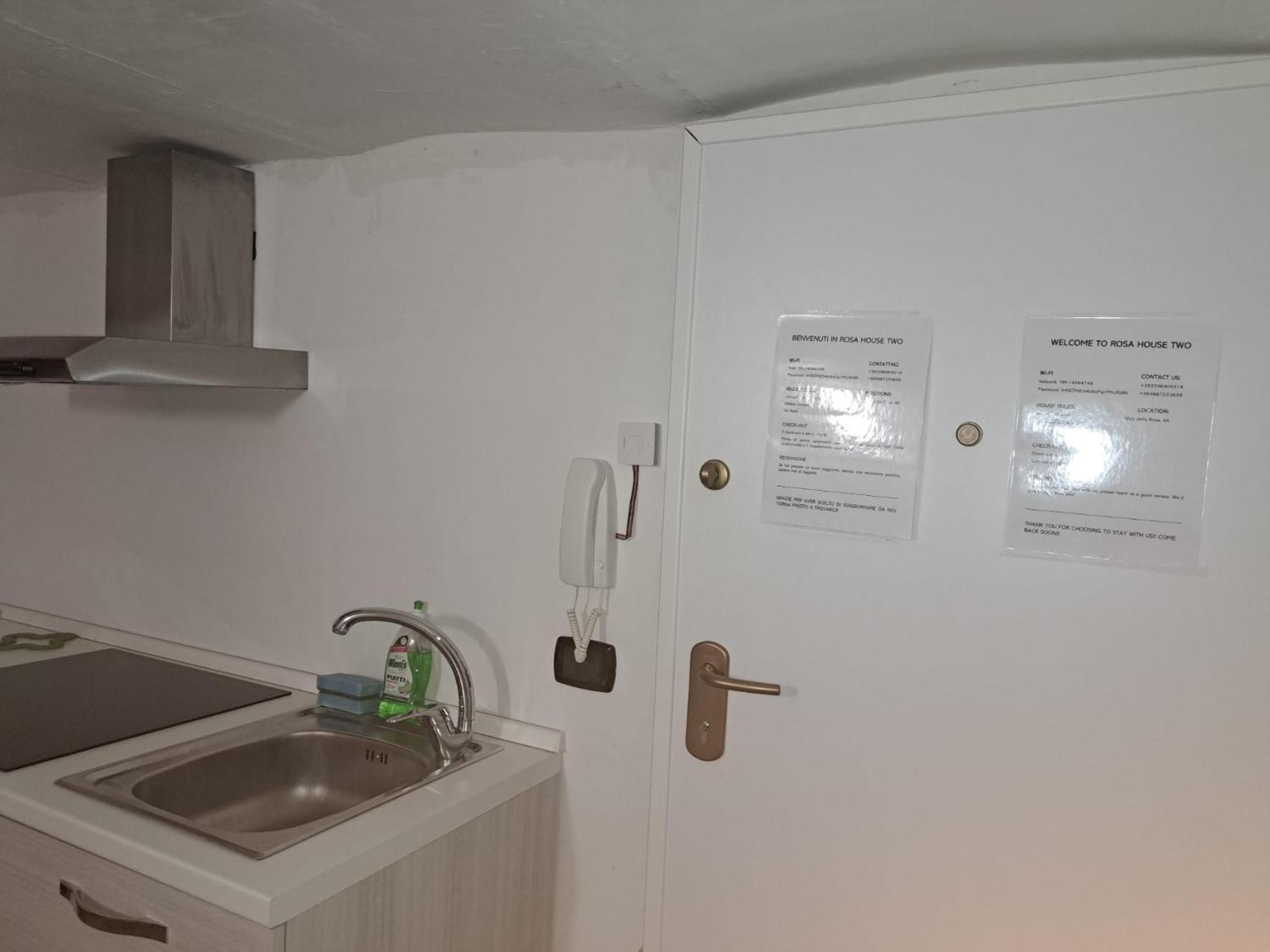 Rosa House Apartment Genoa Bagian luar foto